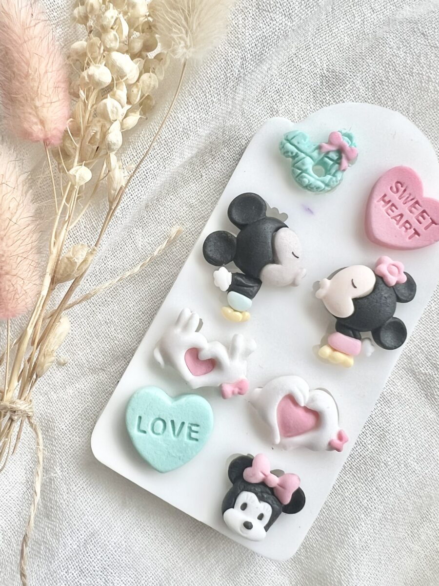 Molde Love Minnie y Mickey