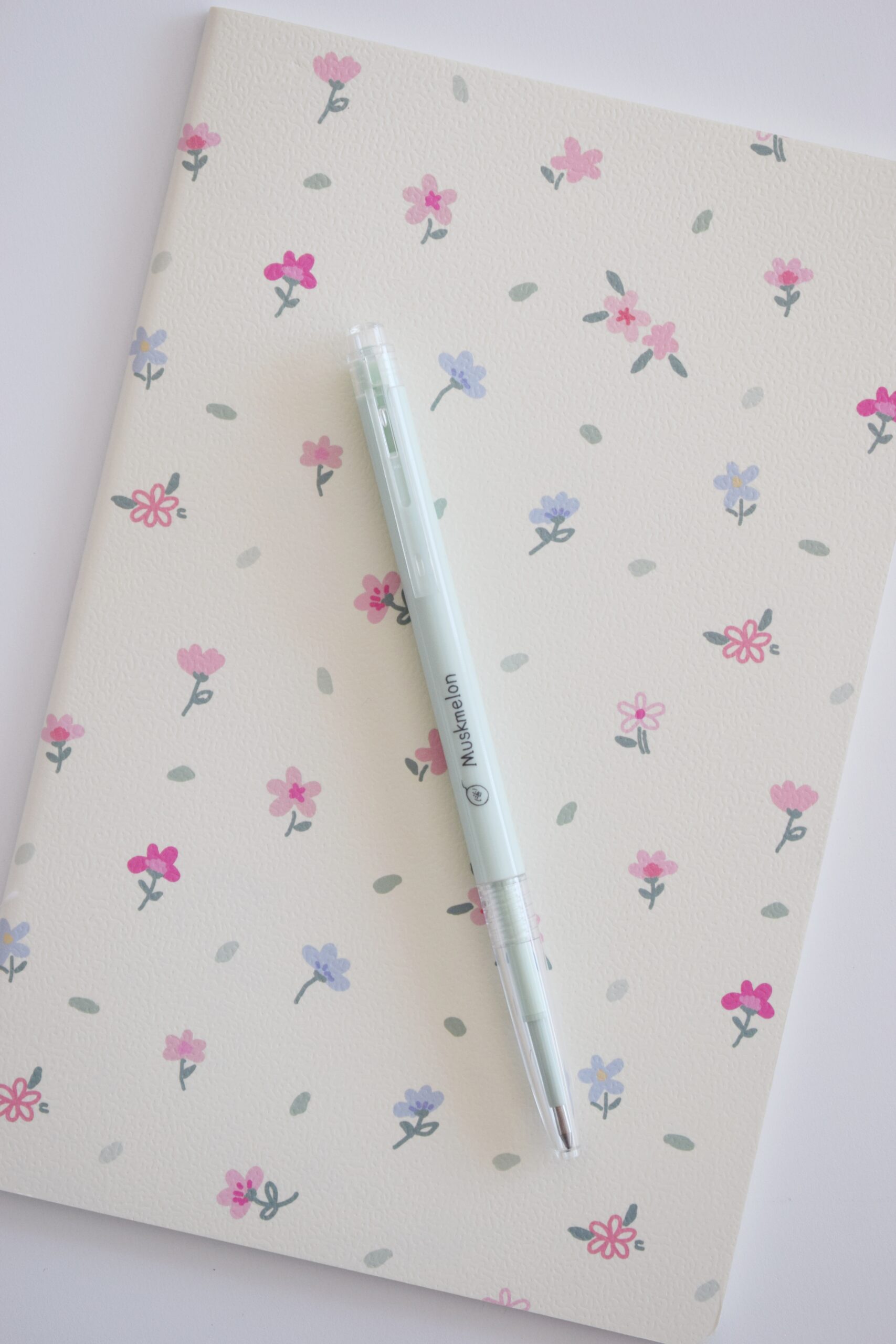 Cuaderno Mod.Rococó4+ Microfibra-Ideal Recetario (32 hojas rayadas - tapa blanda)